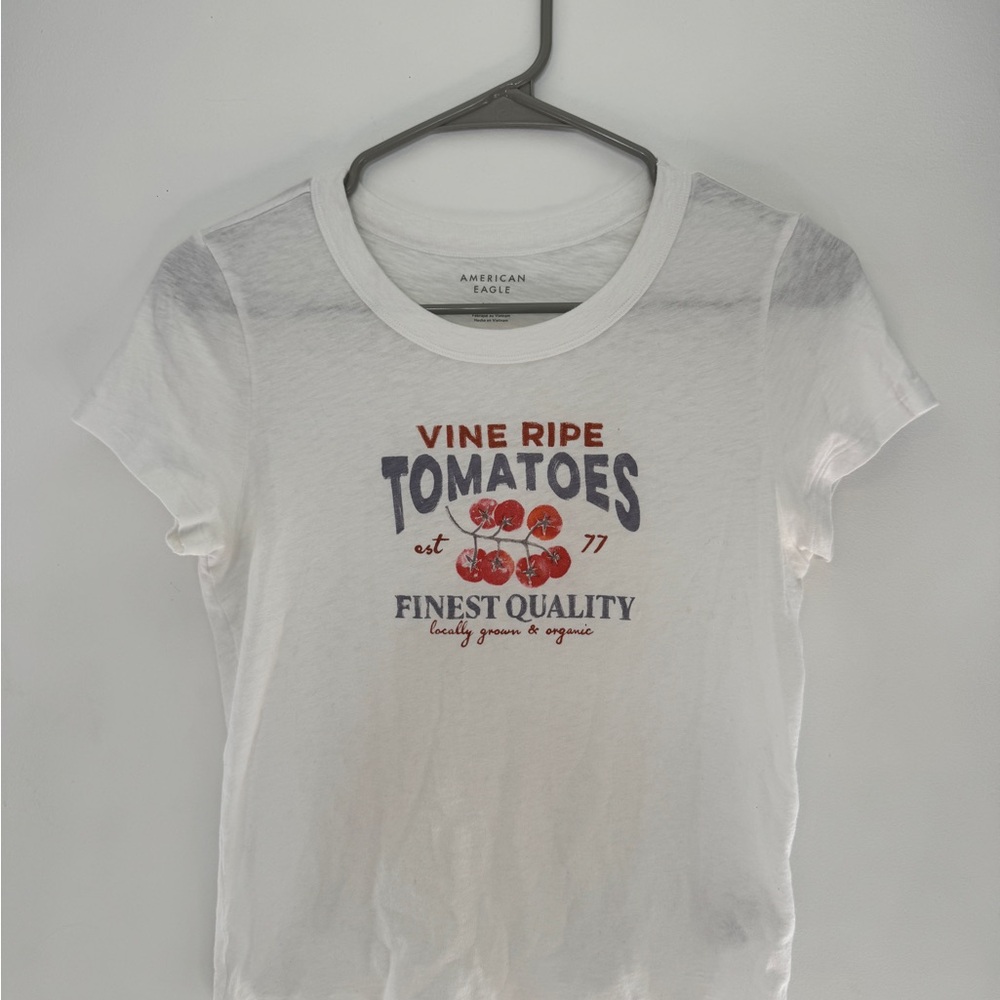 American Eagle Outfitters White Short-Sleeve 'Vine Ripe Tomatoes' Graphic Tee